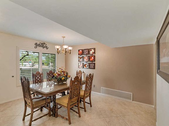 5th image of 3751 N Tres Lomas Dr