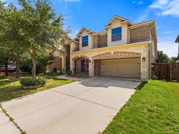 973 Tara Dr, Burleson, TX 76028