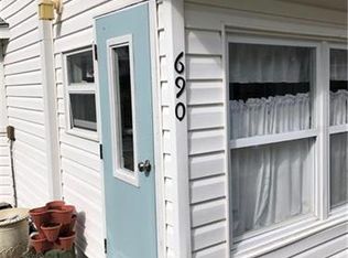 690 Broadway St, Longboat Key, FL 34228