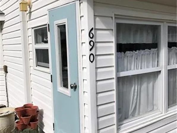 690 Broadway St, Longboat Key, FL 34228