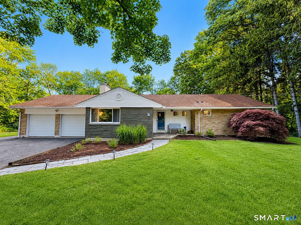1st image of 136 Reservoir Road