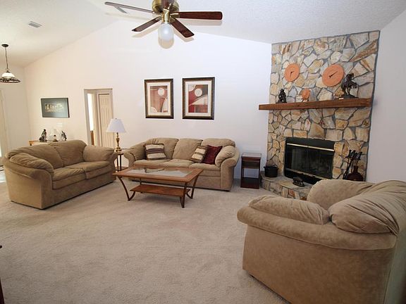 4th image of 592 W Bianca Cir