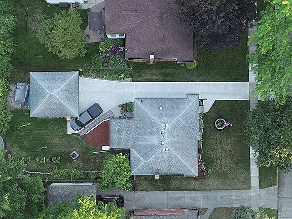 2nd image of 21912 Leyte Ave