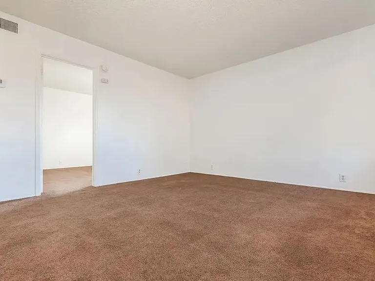 Pacific Terrace — Photo 45