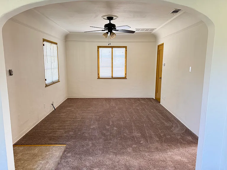 6385 Palm Ave — Photo 6
