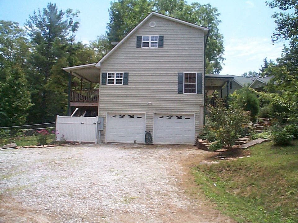 Two car garage under Guest House 