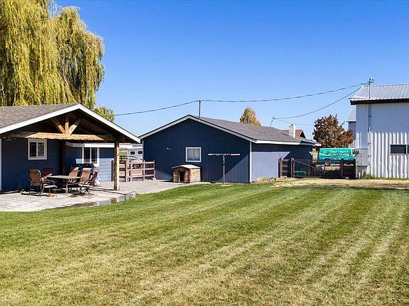 3rd image of 11288 SW Highway 126