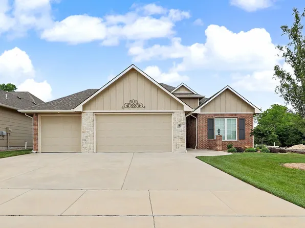 6237 E Central Park Ct, Bel Aire, KS 67220