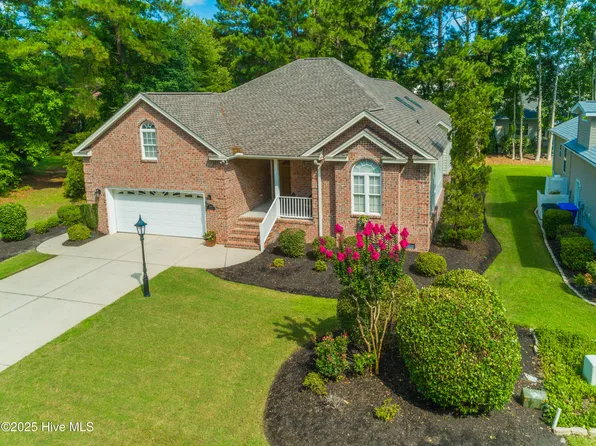 8865 Smithfield Drive NW, Calabash, NC 28467