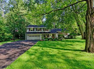 1267 Lock 7 Rd, Niskayuna, NY 12309