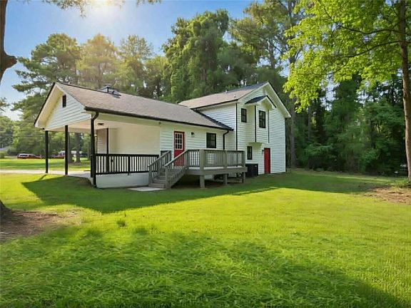 4th image of 355 Oak Hill Cir