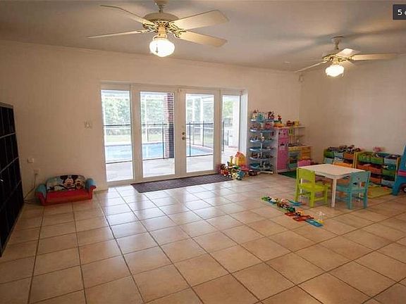 5th image of 16823 SW 79th Pl