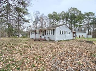 11065 Woods Cross Rd, Gloucester, VA 23061