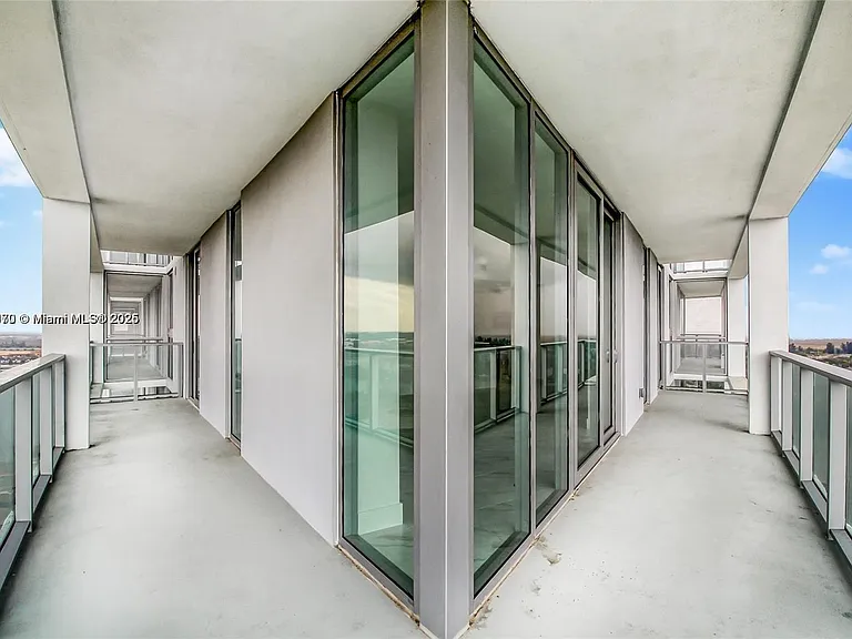 2000 Metropica Way #1709 — Photo 7