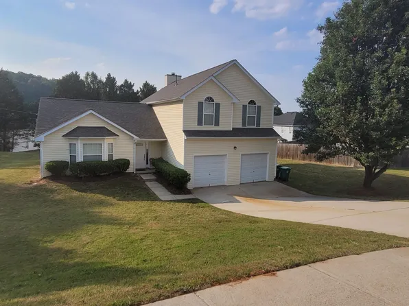 5128 King Arthur Ln, Ellenwood, GA 30294