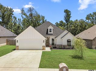 1065 Stagecoach Bnd, Bullard, TX 75757