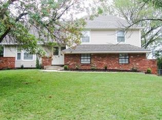 9845 Melrose Dr, Overland Park, KS 66214