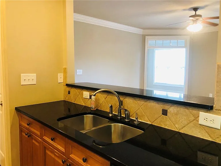 10240 Billings Pointe — Photo 66