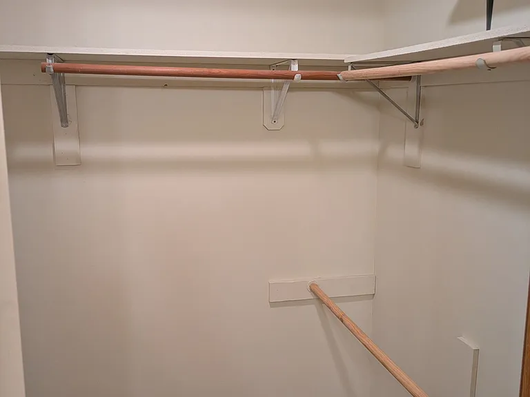 54 Hart Pl #7 — Photo 7