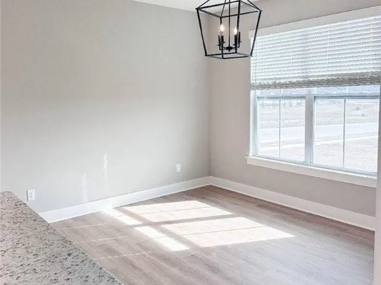 951 Sugar Loaf St — Photo 14