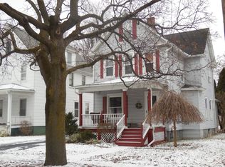 207 High St, Geneva, NY 14456