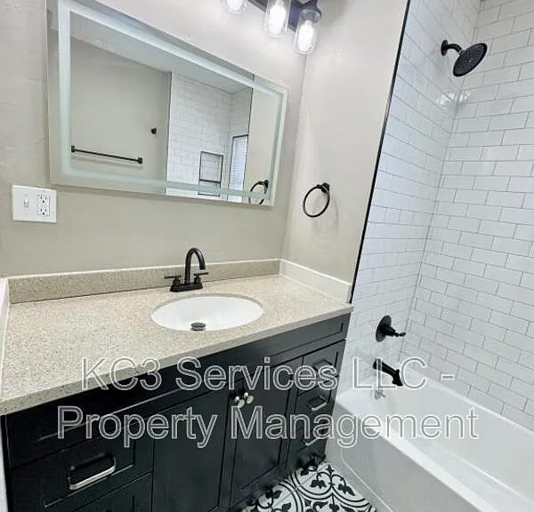 5122 Paseo Blvd — Photo 17