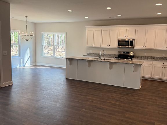 5th image of 511 Harmony Rd #4