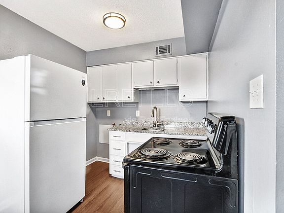 4th image of 3206 Orchard Manor Cir APT 7