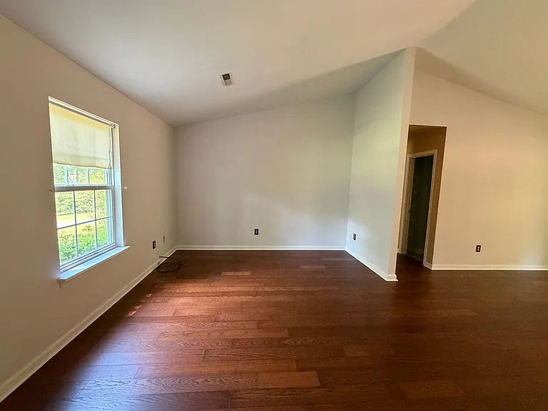 137 Snapdragon Rd — Photo 6