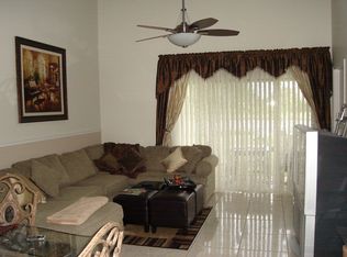 14610 Laguna Beach Cir, Orlando, FL 32824