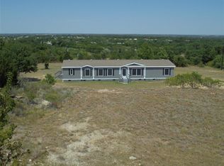 1085 Highland Cir, Springtown, TX 76082