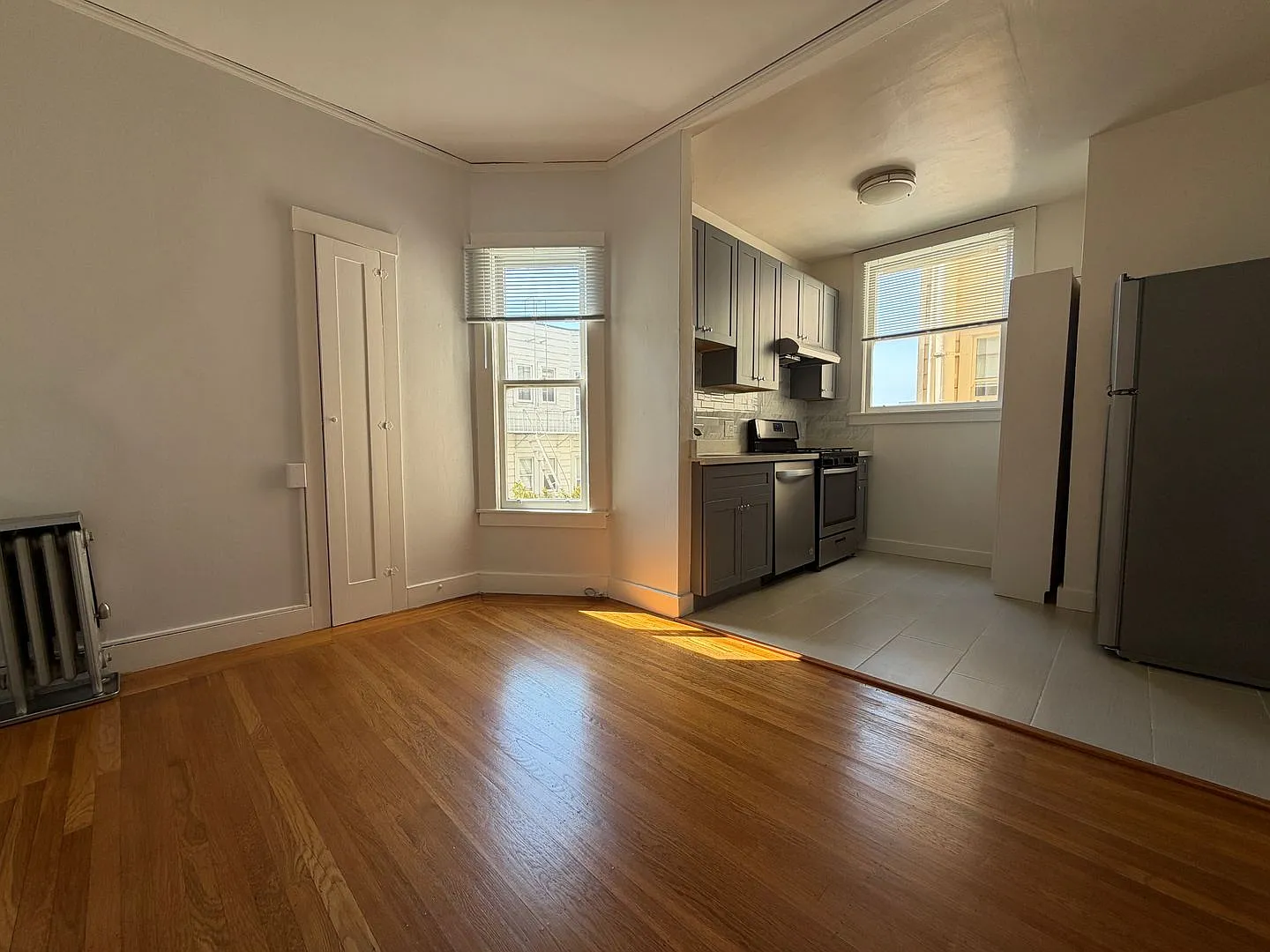 3035 Gough Street — Photo 3