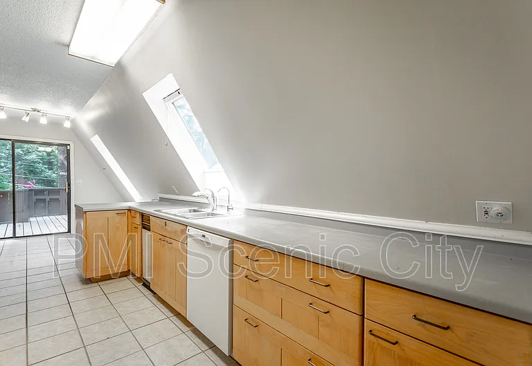1602 Rustic Homes Ln — Photo 7
