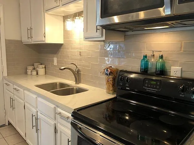 555 W 500 N #3 — Photo 3