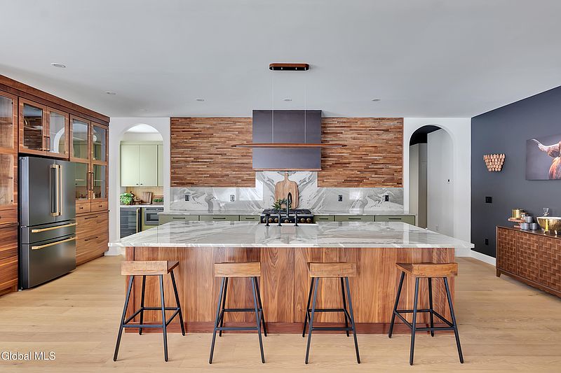 3rd image of 116 Schuurman Road