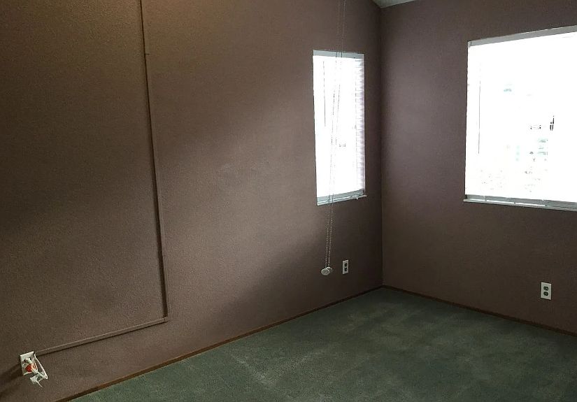 2nd image of 24365 Michelson St