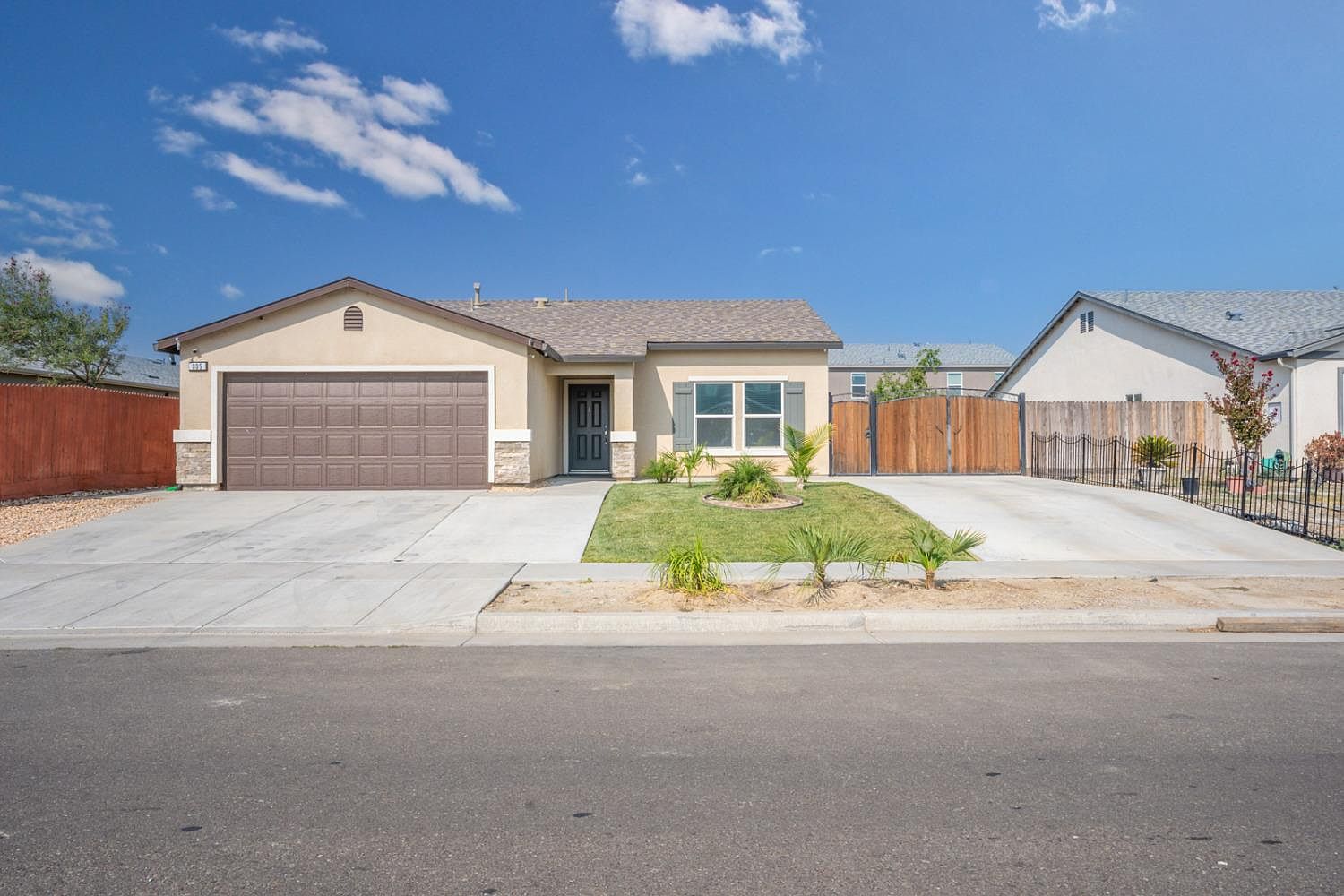 335 Las Palmas St, Los Banos, CA 93635 MLS 223084532 Zillow