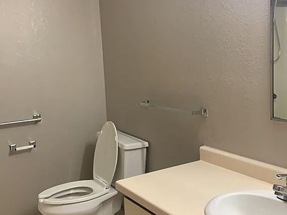 4th image of 444 W Water St Floor 113-1