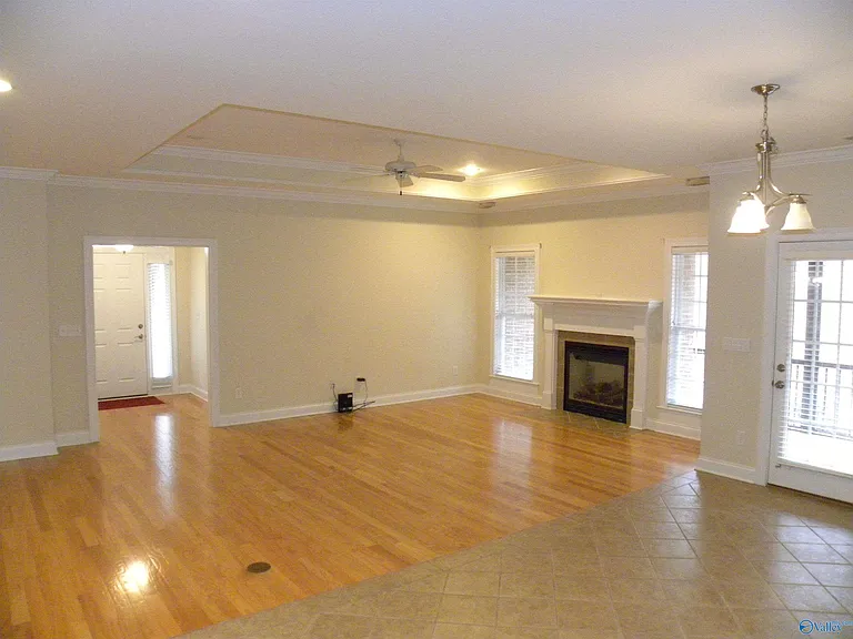 54 Belmont Pl — Photo 12