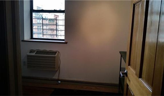 5th image of 56 Ludlow St APT 5W