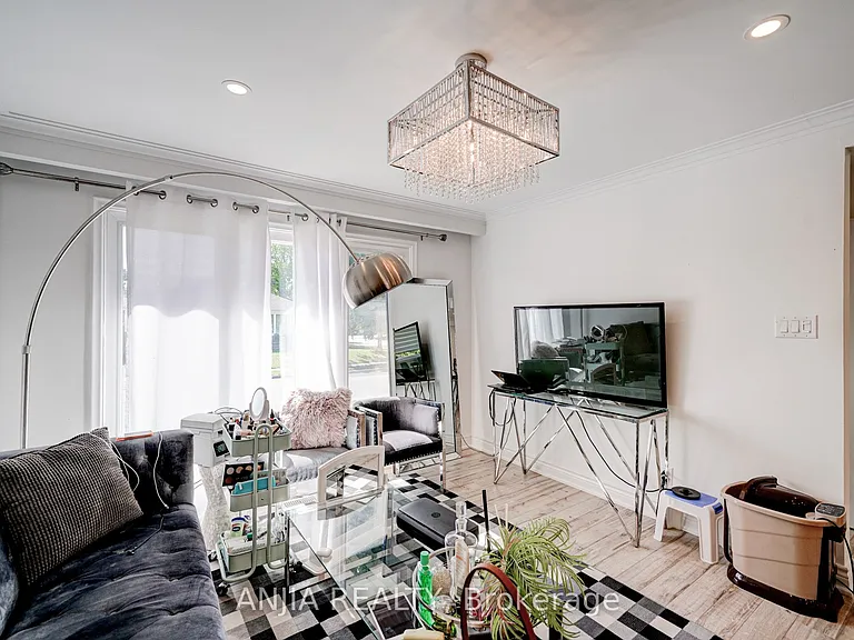203 Norfolk Ave #MAIN FL — Photo 9