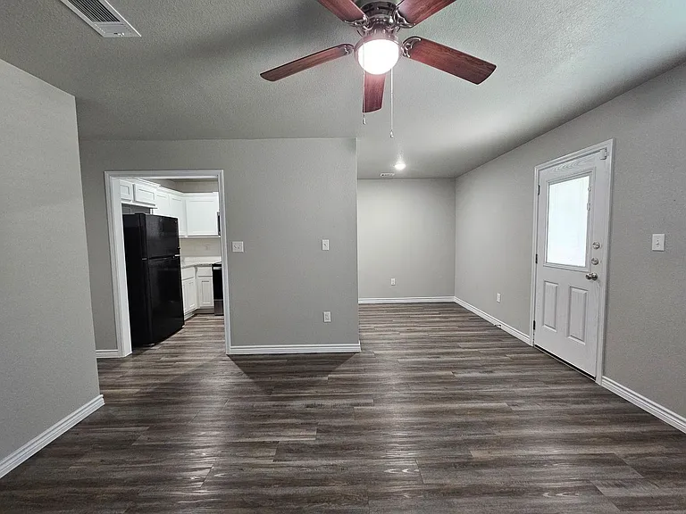 230 N Mary Jo Dr #A/B — Photo 13