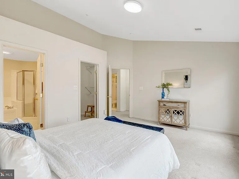 4479 Beacon Grove Cir #B — Photo 29