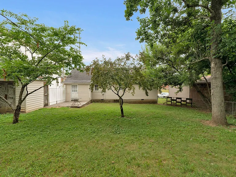 5206 Georgia Ave — Photo 25