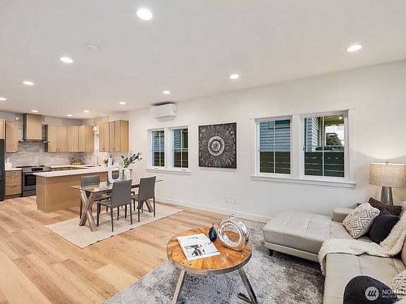 5th image of 1004 N 48th Street