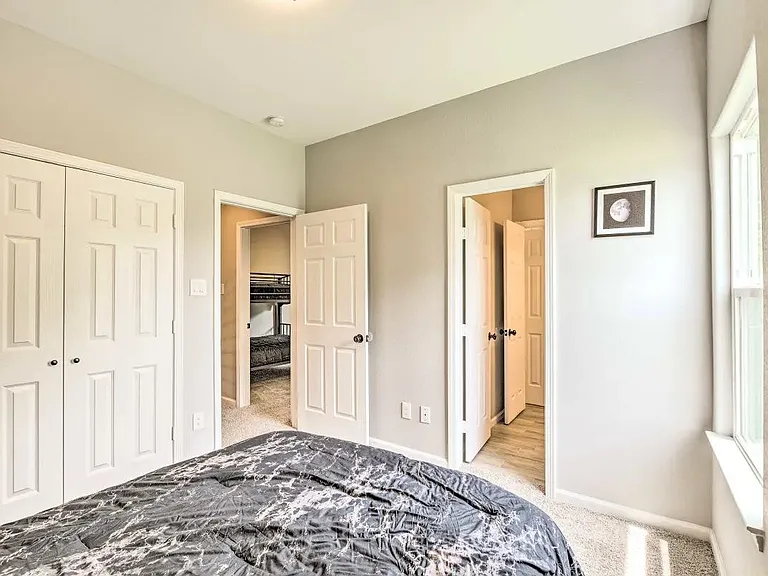 4909 Sunflower St — Photo 16