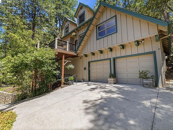 2nd image of 18580 Wildwood Dr