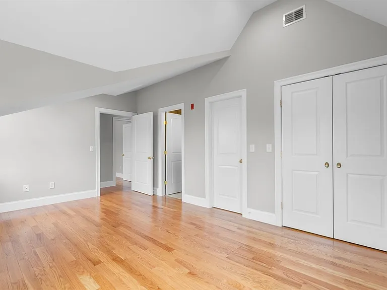 6 Peter Parley Rd #3 — Photo 7