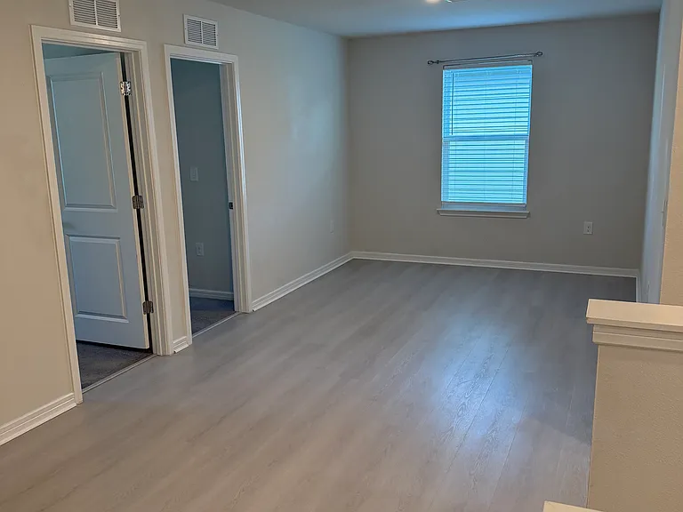 30344 Marquette Ave — Photo 19