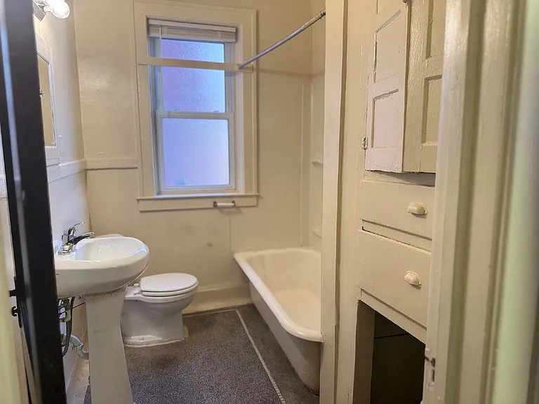 11 Linden St #201 — Photo 9